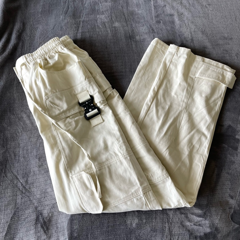 Men's Cream Cargo Pants